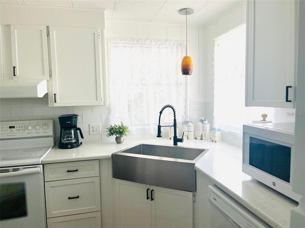 33 BOBCAT TRAIL, WILDWOOD, FL 34785 — zdjęcie 3