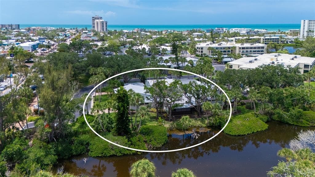 239 HOURGLASS WAY # V7, SARASOTA, FL 34242 — zdjęcie 2