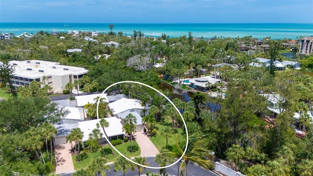 239 HOURGLASS WAY # V7, SARASOTA, FL 34242