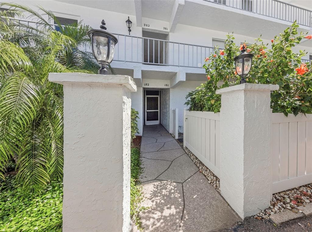 1655 S HIGHLAND AVENUE # I181, CLEARWATER, FL 33756
