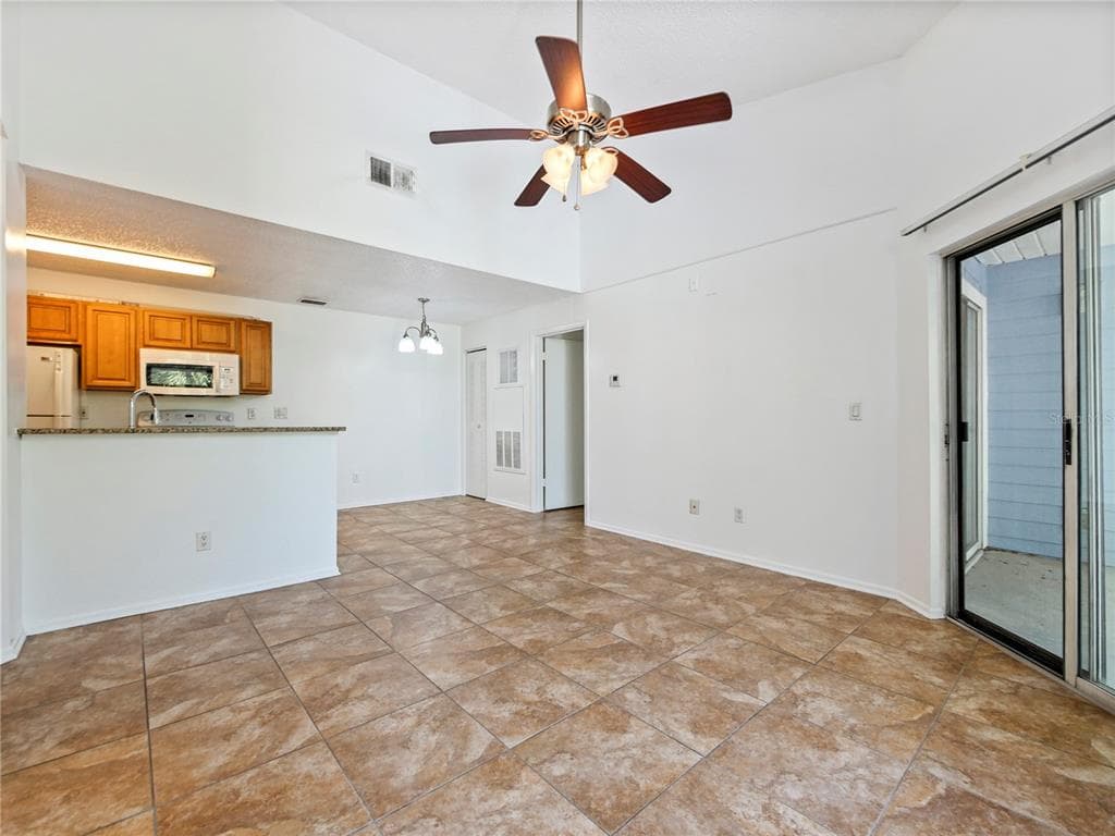2569 GRASSY POINT DRIVE # 309, LAKE MARY, FL 32746 — zdjęcie 3
