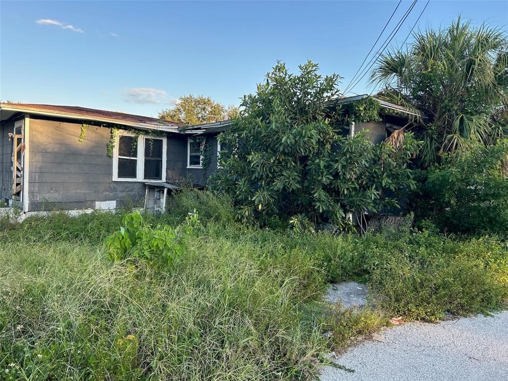 877 22ND AVENUE S, ST PETERSBURG, FL 33705 — zdjęcie 4