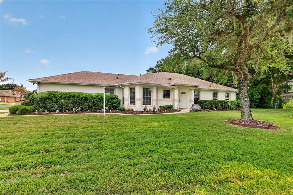27545 DISCOVER COURT, LEESBURG, FL 34748