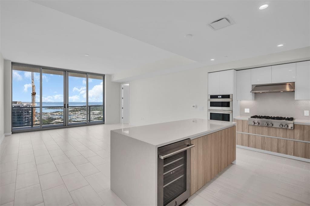 400 CENTRAL AVENUE # 3603, ST PETERSBURG, FL 33701 — zdjęcie 3