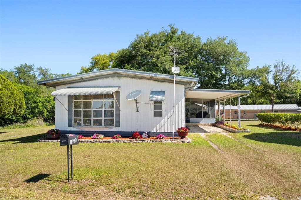 10220 WELLINGTON AVENUE, DADE CITY, FL 33525 — zdjęcie 4