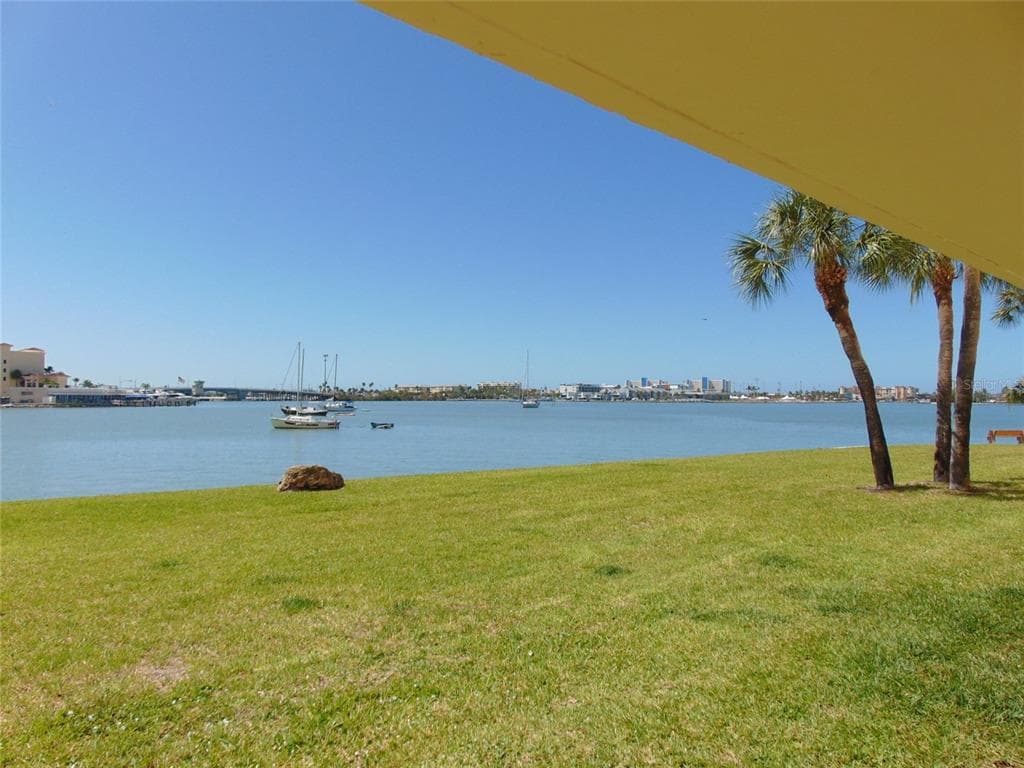 4775 COVE CIRCLE N # 104, ST PETERSBURG, FL 33708 — zdjęcie 5
