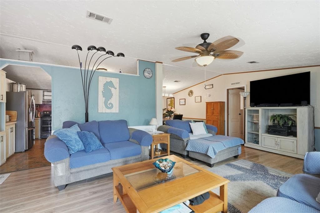 825 N GRIFFITH AVENUE, CRYSTAL RIVER, FL 34429 — zdjęcie 3