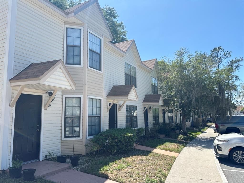 2302 MAKI ROAD # 25, PLANT CITY, FL 33563