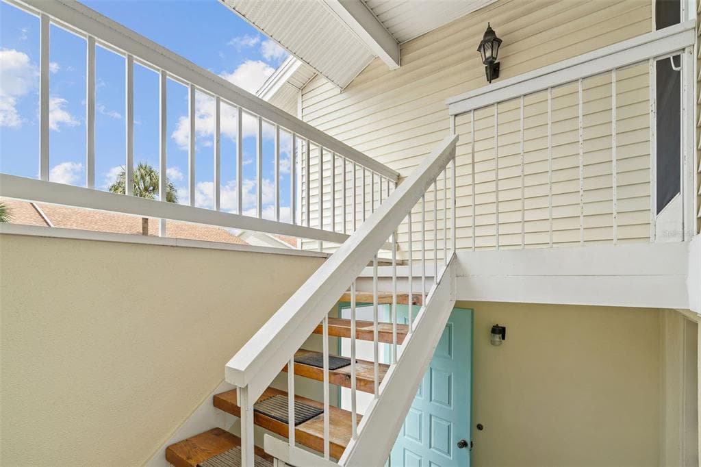 12239 SUN VISTA COURT E, TREASURE ISLAND, FL 33706 — zdjęcie 2