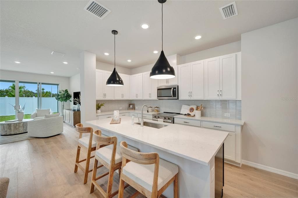 31232 PENDLETON LANDING CIRCLE, WESLEY CHAPEL, FL 33545 — zdjęcie 3