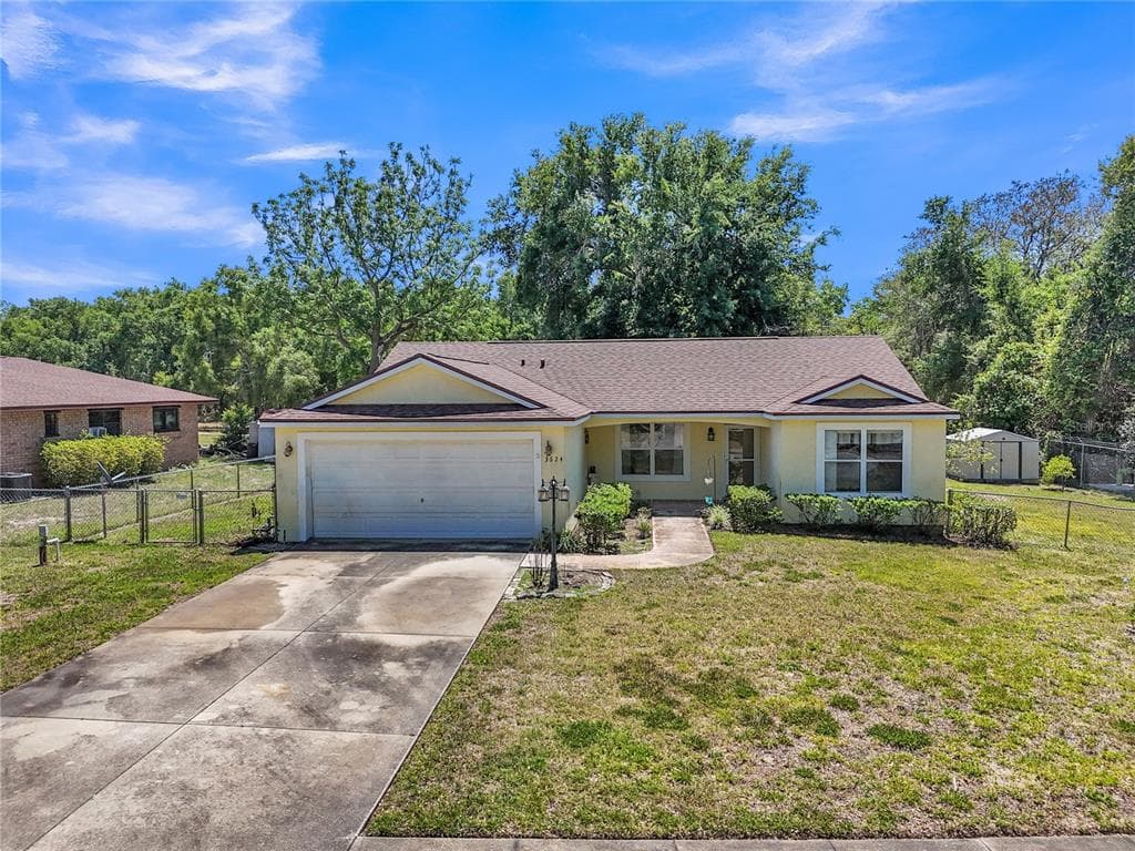 3624 TROUT AVENUE, FRUITLAND PARK, FL 34731 — zdjęcie 2