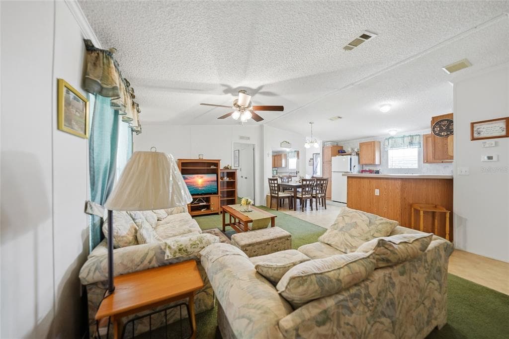 10303 BURNT STORE ROAD # 35, PUNTA GORDA, FL 33950 — zdjęcie 2