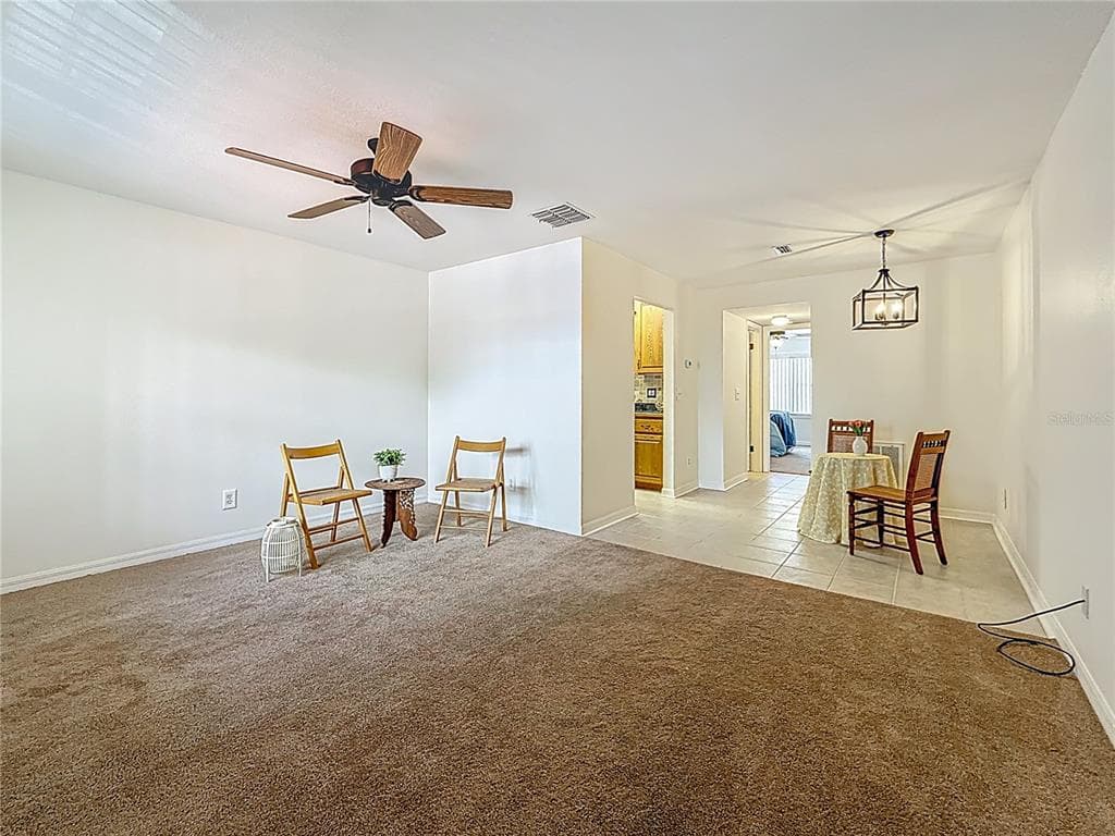 2442 ENTERPRISE ROAD # 6, CLEARWATER, FL 33763 — zdjęcie 2