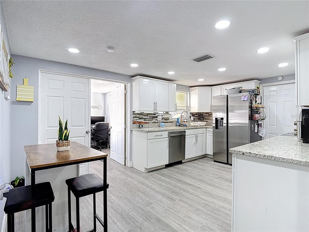 5913 APPLETREE ROAD, HOLIDAY, FL 34690 — zdjęcie 3