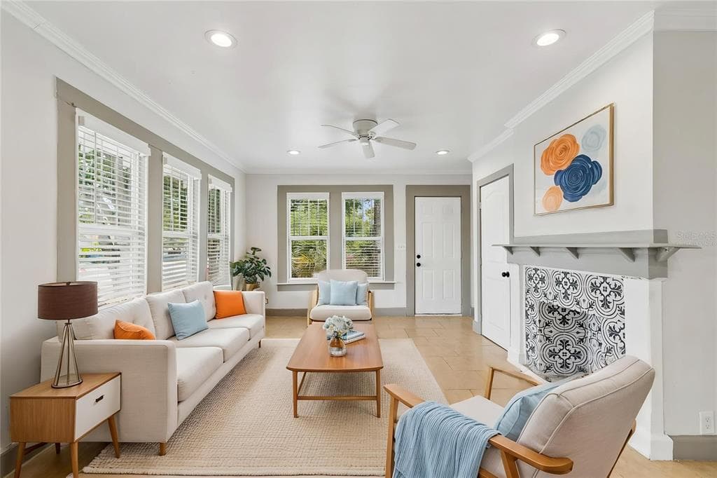 4105 18TH AVENUE S, ST PETERSBURG, FL 33711 — zdjęcie 4