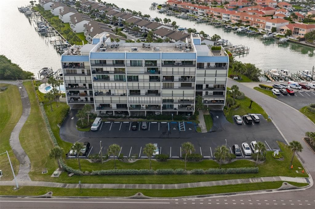 1581 GULF BOULEVARD # 103N, CLEARWATER BEACH, FL 33767 — zdjęcie 2
