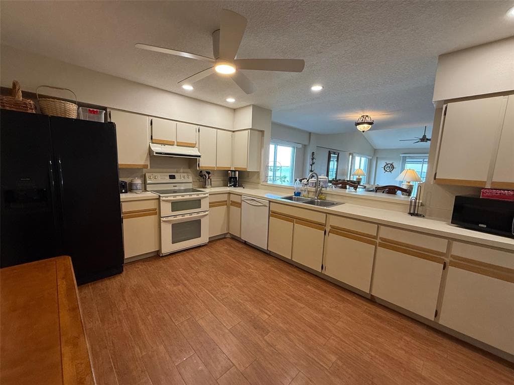 1477 PARK BEACH CIRCLE # 31, PUNTA GORDA, FL 33950 — zdjęcie 5