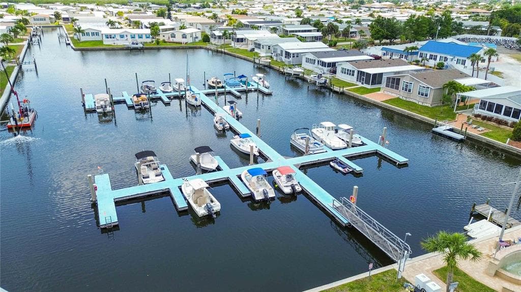 18 EMDEN CIRCLE, PUNTA GORDA, FL 33950 — zdjęcie 2