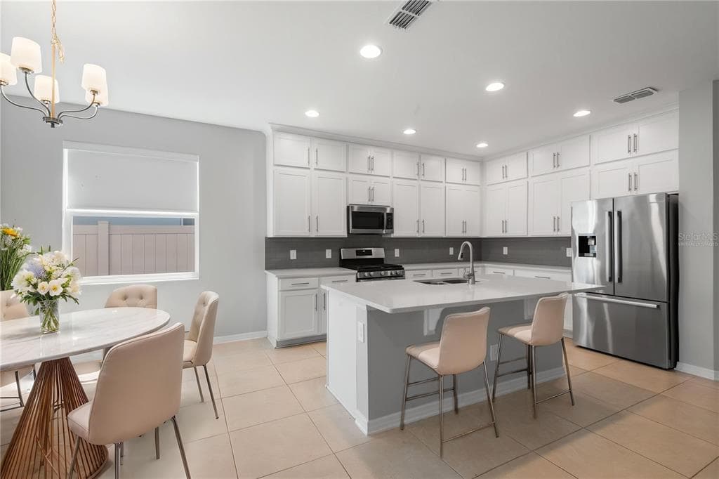 2017 BOSS HEWETT STREET, OAKLAND, FL 34787 — zdjęcie 2