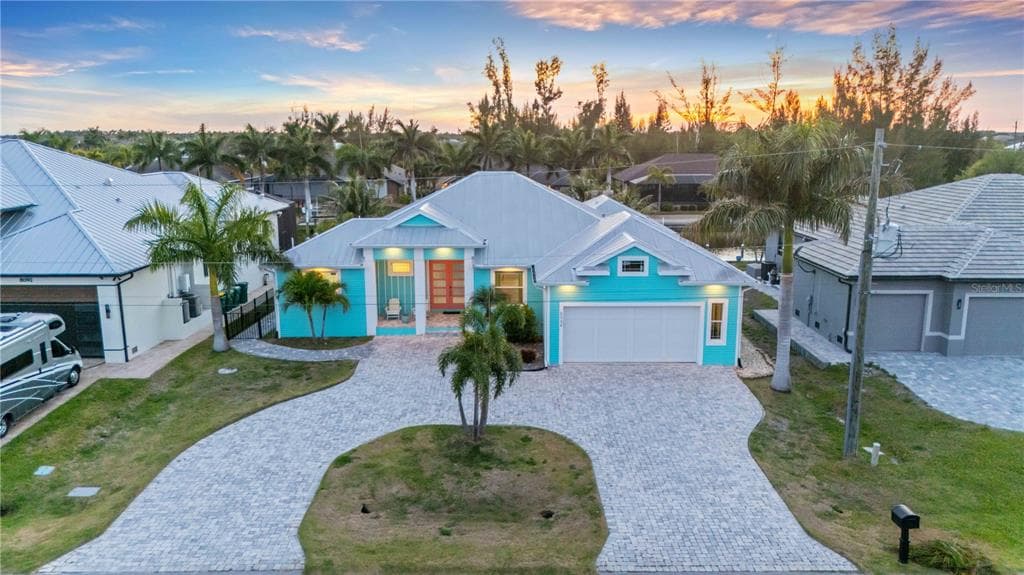 8084 BURWELL CIRCLE, PORT CHARLOTTE, FL 33981