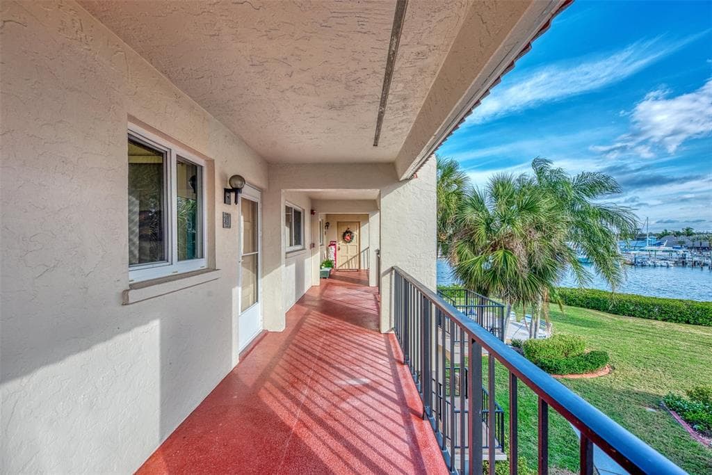 260 SANTA MARIA STREET # 311, VENICE, FL 34285