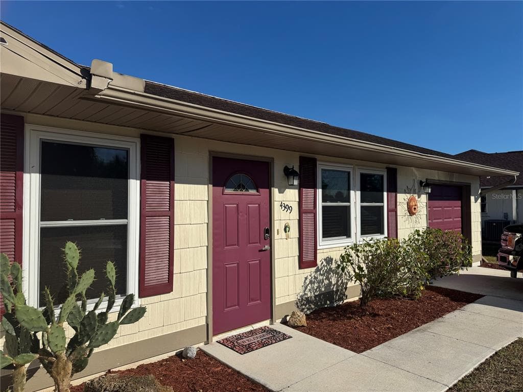 4399 MUNDELLA CIRCLE, PORT CHARLOTTE, FL 33948