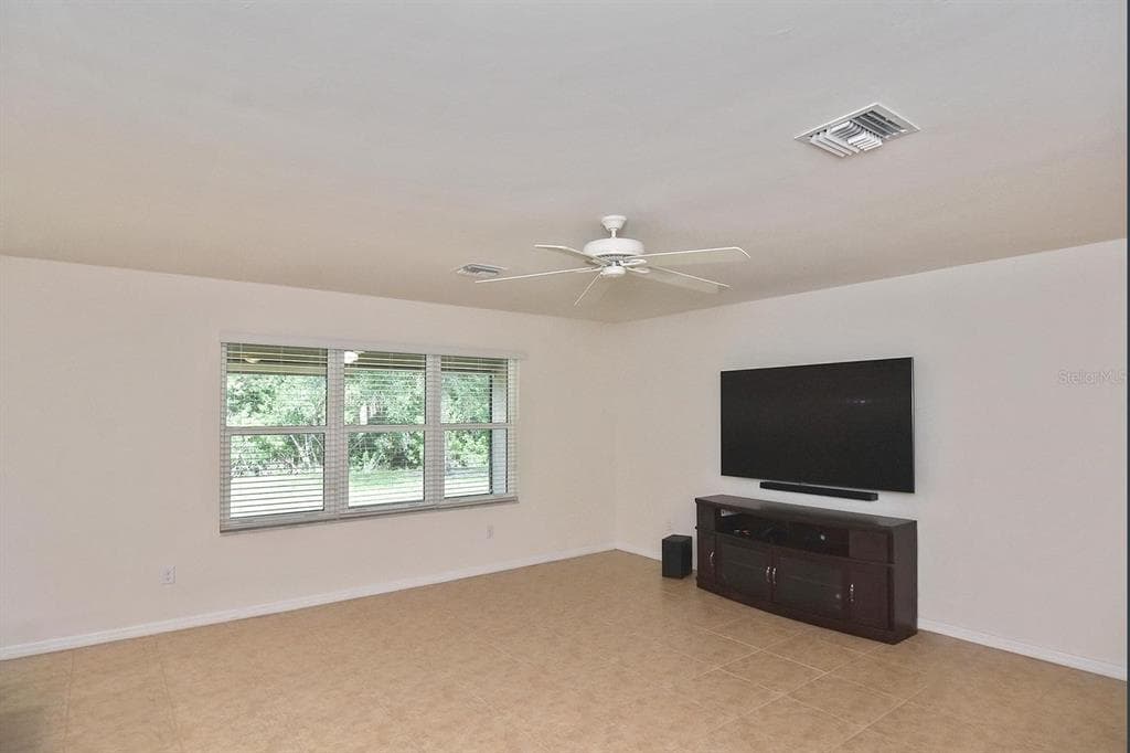 7132 MIKASA DRIVE, PUNTA GORDA, FL 33950 — zdjęcie 5