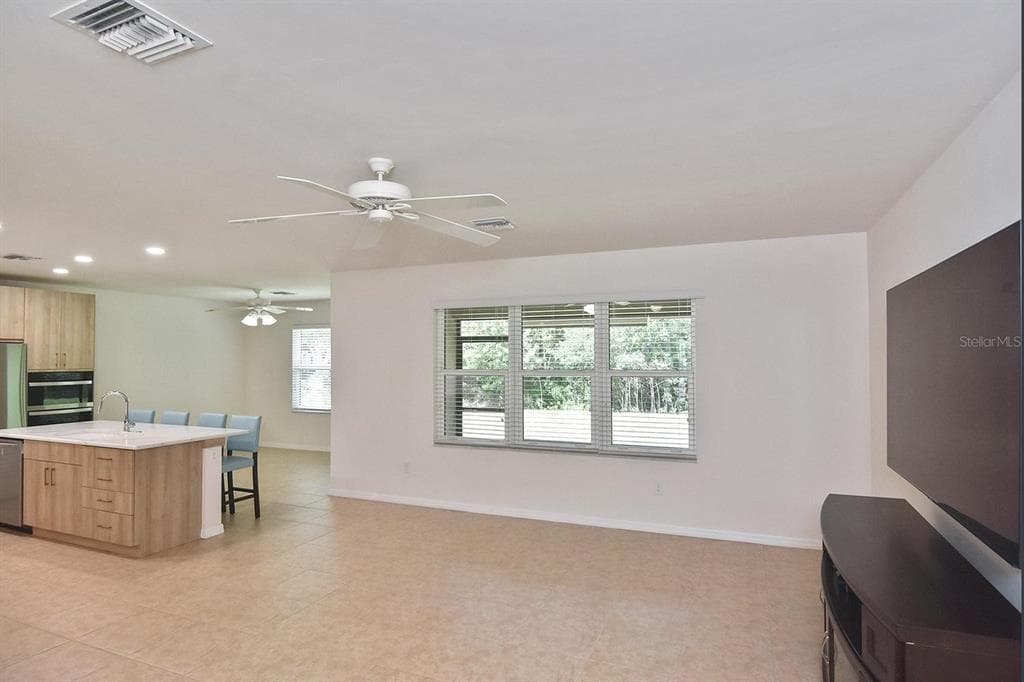 7132 MIKASA DRIVE, PUNTA GORDA, FL 33950 — zdjęcie 4