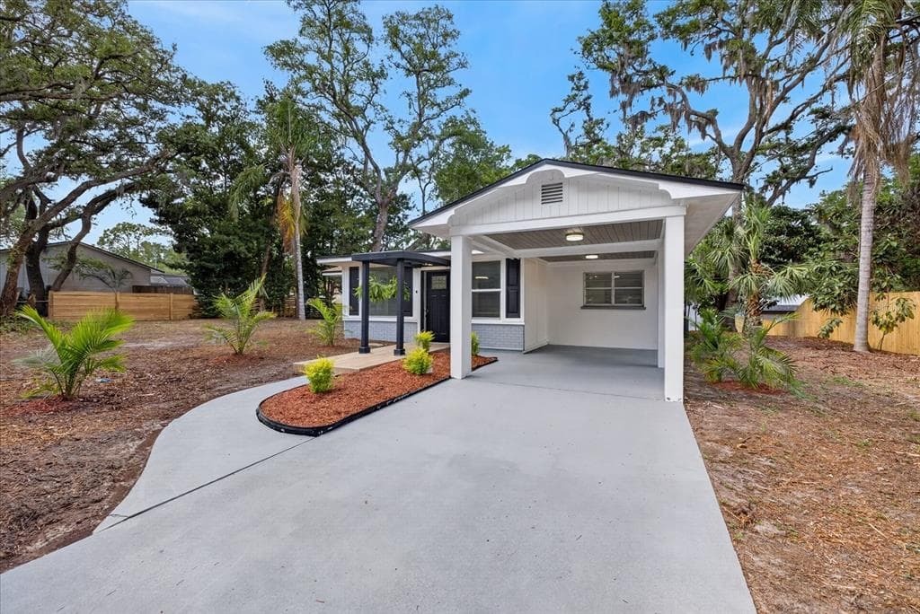7806 E 114TH AVENUE, TAMPA, FL 33617 — zdjęcie 4