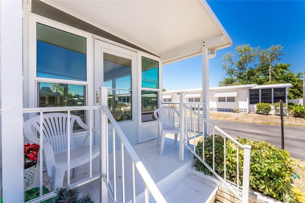 17 N FLORA VISTA STREET, ENGLEWOOD, FL 34223 — zdjęcie 3