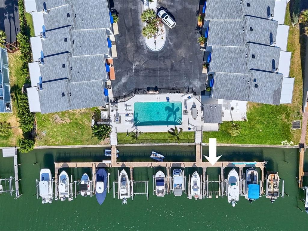 745 PINELLAS BAYWAY S # 202, TIERRA VERDE, FL 33715