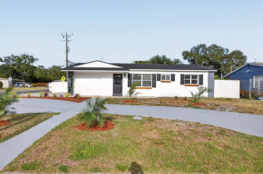 13589 120TH STREET, LARGO, FL 33778 — zdjęcie 2