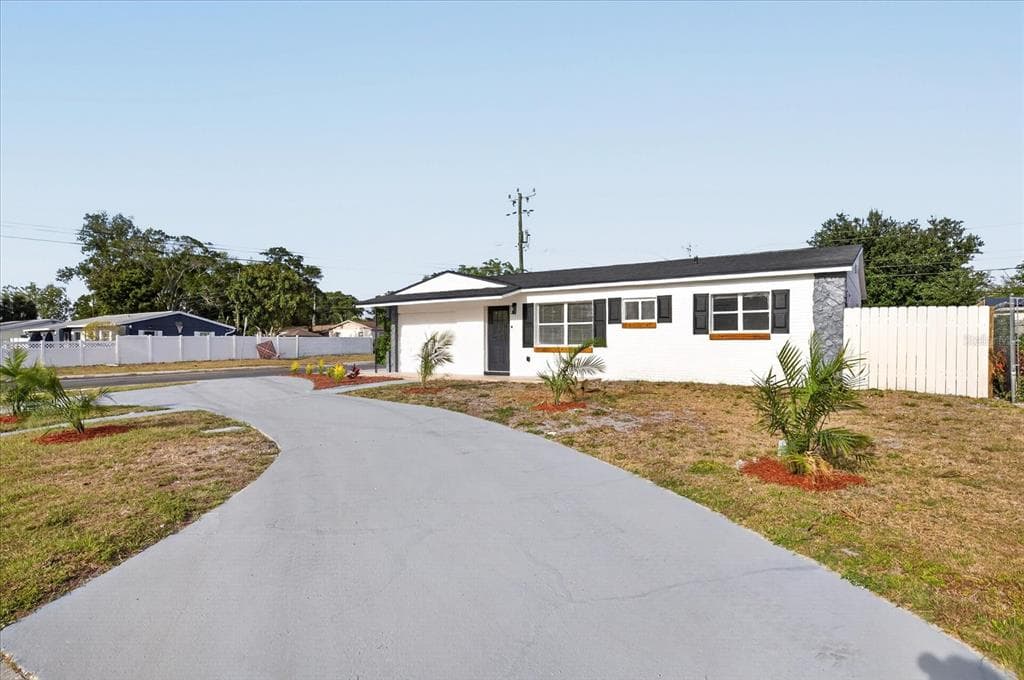 13589 120TH STREET, LARGO, FL 33778 — zdjęcie 3