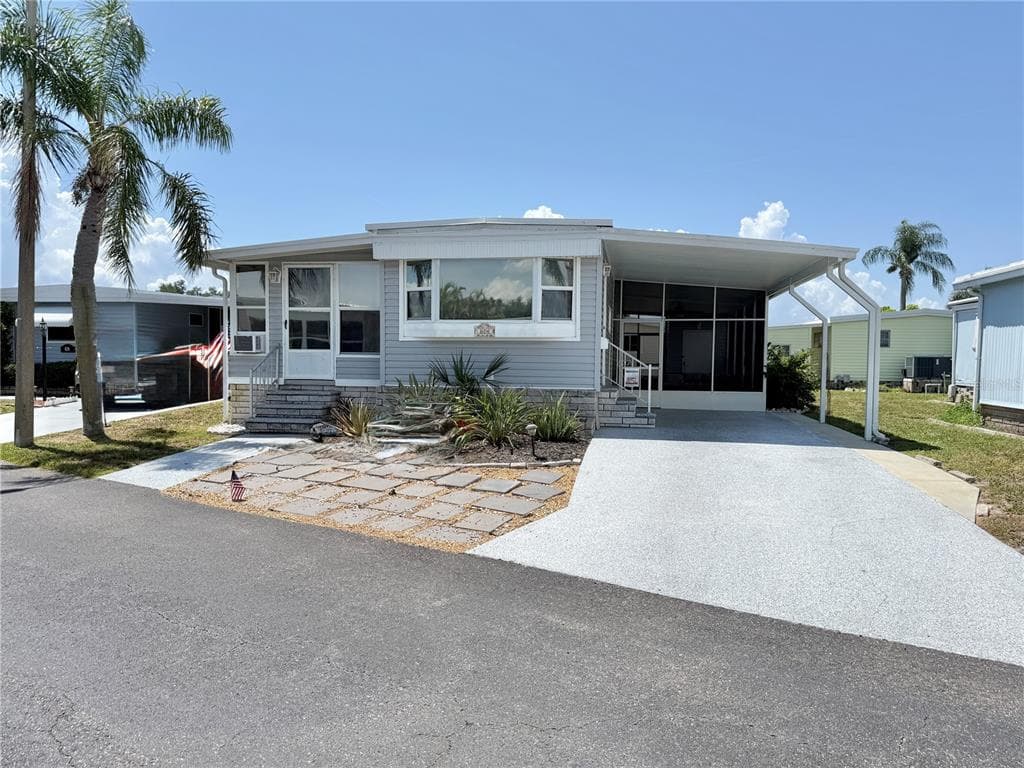 614 MOUNT KEY AVENUE NE # 631, ST PETERSBURG, FL 33702