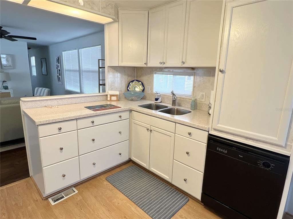 614 MOUNT KEY AVENUE NE # 631, ST PETERSBURG, FL 33702 — zdjęcie 5