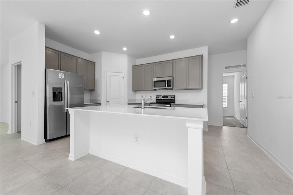 338 RUSTIC RAIL DRIVE, LAKE WALES, FL 33859 — zdjęcie 4