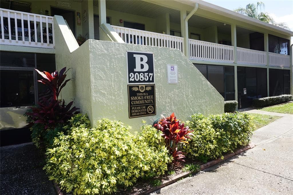 20857 HAULOVER COVE # B14, LUTZ, FL 33558