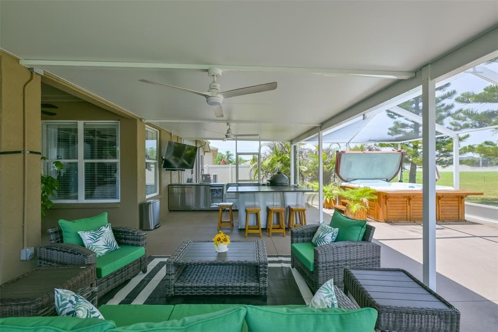 7318 GUILFORD PINE LANE, APOLLO BEACH, FL 33572 — zdjęcie 2