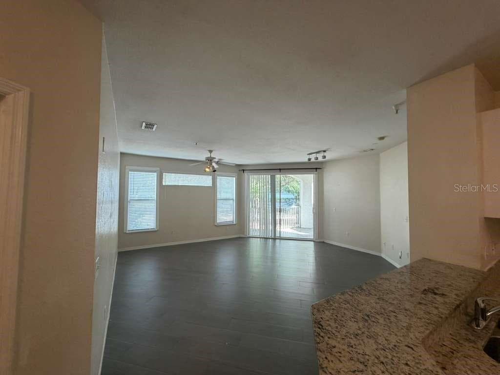 2639 MAITLAND CROSSING WAY # 107, ORLANDO, FL 32810 — zdjęcie 3