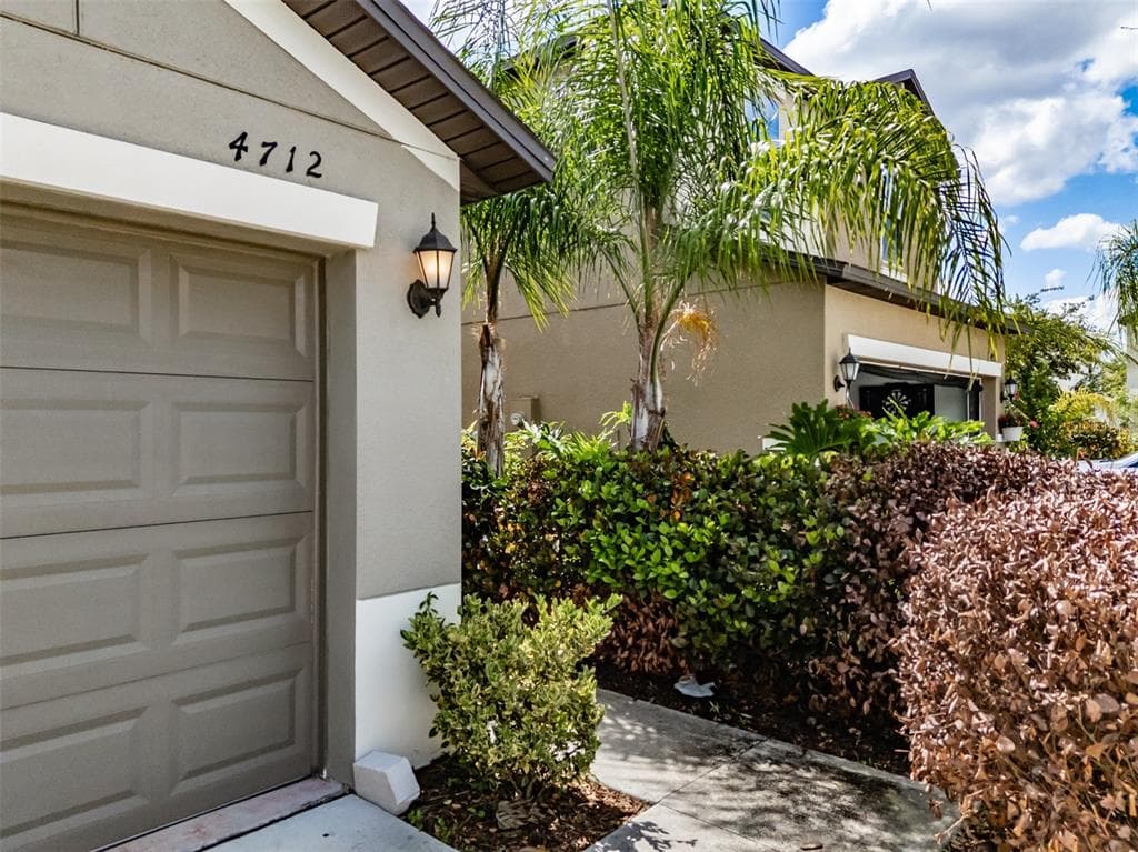 4712 RON EDDIE, TAMPA, FL 33619 — zdjęcie 5