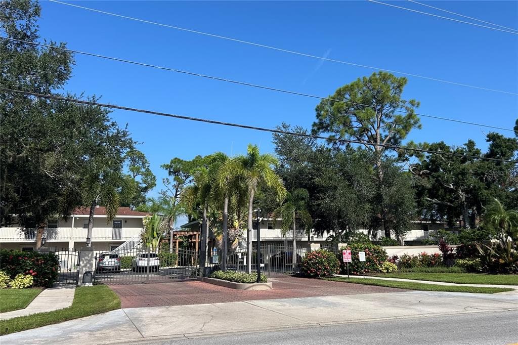 972 LA COSTA CIRCLE # 3, SARASOTA, FL 34237 — zdjęcie 2