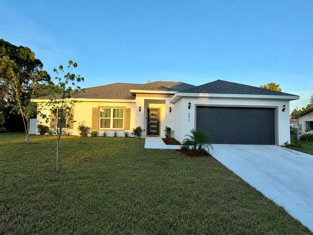 5813 REGENT ROAD, VENICE, FL 34293