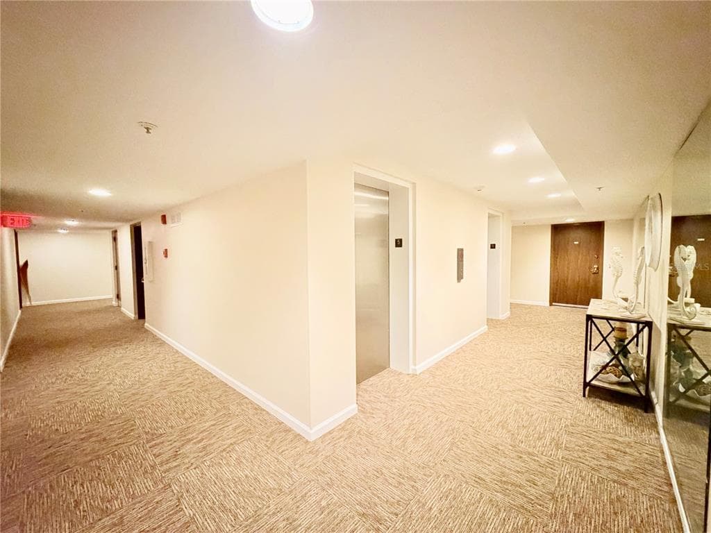 7430 SUNSHINE SKYWAY LANE S # 501, ST PETERSBURG, FL 33711 — zdjęcie 3