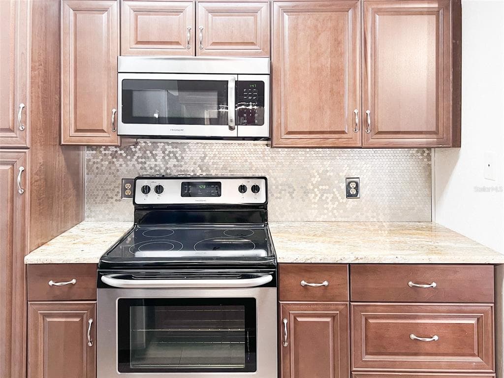 11901 4TH STREET N # 8102, ST PETERSBURG, FL 33716 — zdjęcie 5