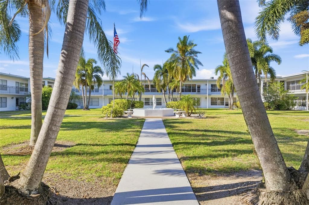 3100 HARTFORD STREET N # 129, ST PETERSBURG, FL 33713 — zdjęcie 2
