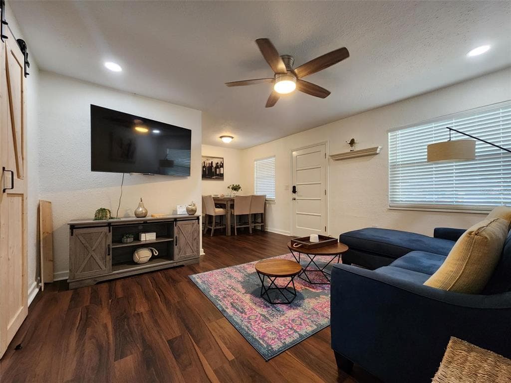 618 S CREST AVE, CLEARWATER, FL 33756 — zdjęcie 4