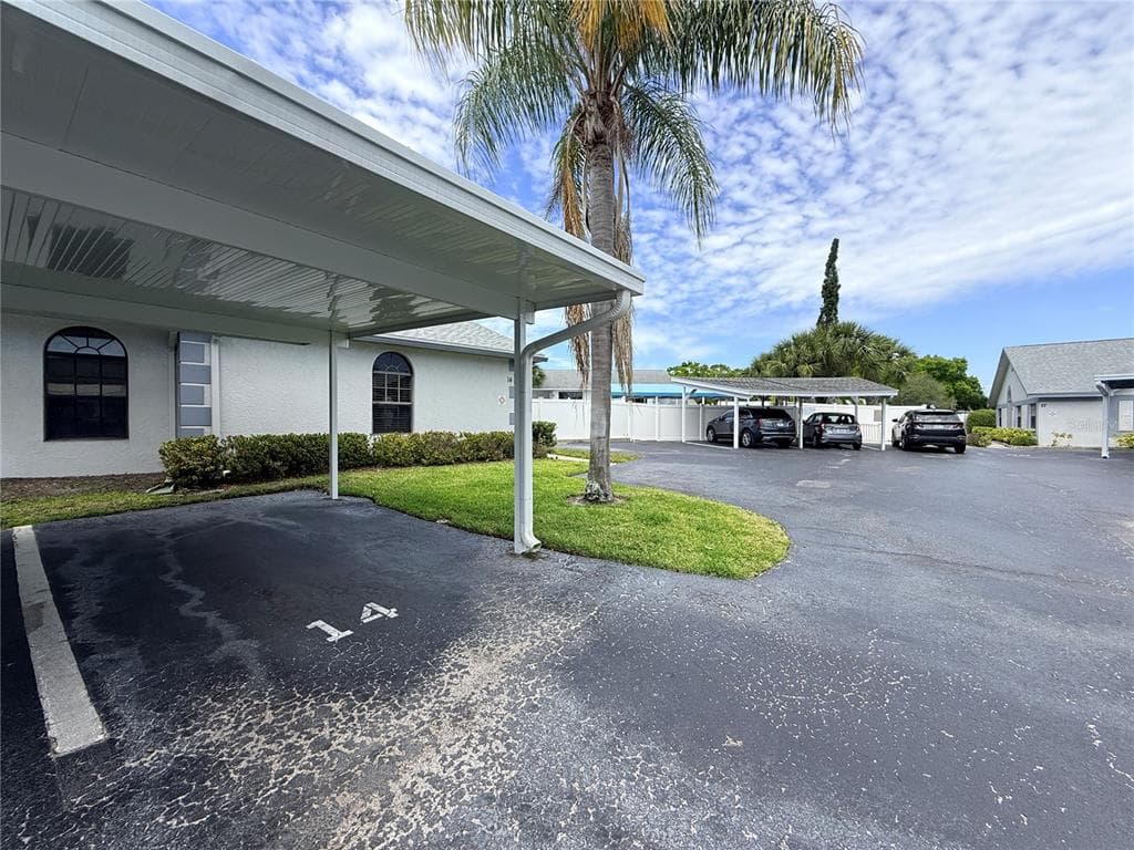 2749 COUNTRYSIDE BOULEVARD # 14, CLEARWATER, FL 33761 — zdjęcie 5