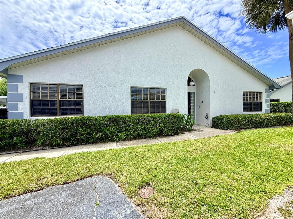 2749 COUNTRYSIDE BOULEVARD # 14, CLEARWATER, FL 33761 — zdjęcie 4