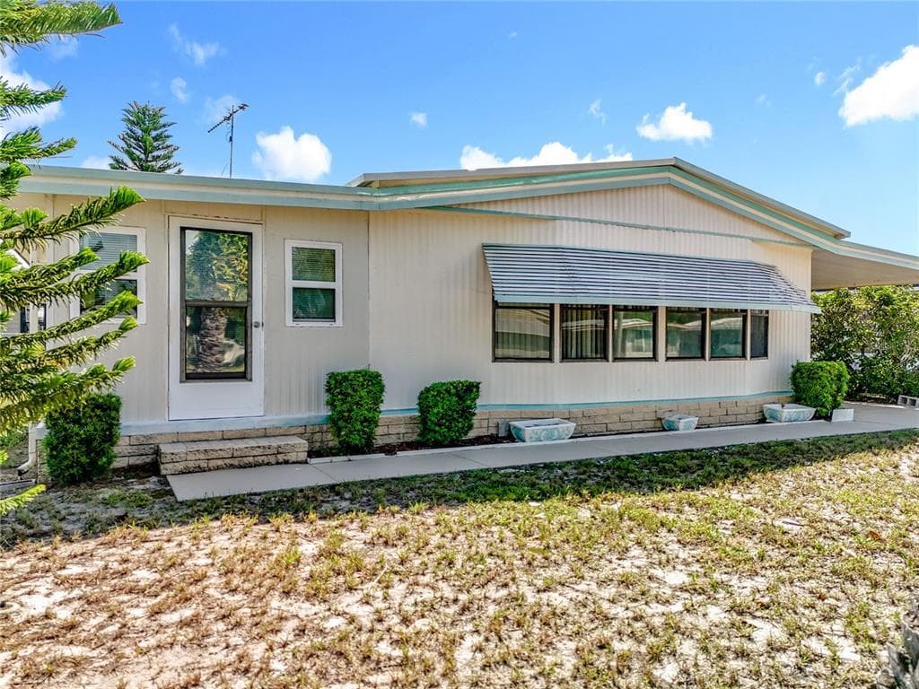 1440 NASSAU CIRCLE, TAVARES, FL 32778 — zdjęcie 3
