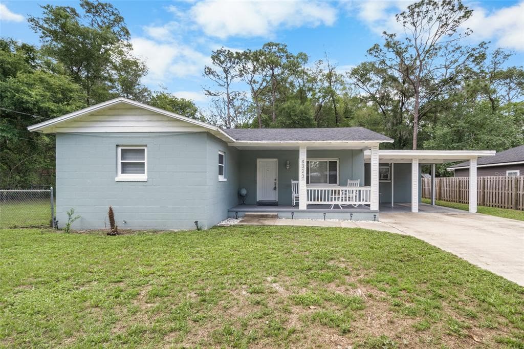 4323 NW 12TH TERRACE, GAINESVILLE, FL 32609